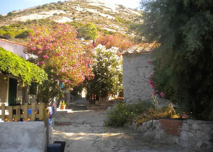 Casa Costa E Manfredi Chiessi