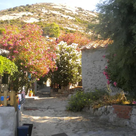 Casa Costa E Manfredi Chiessi