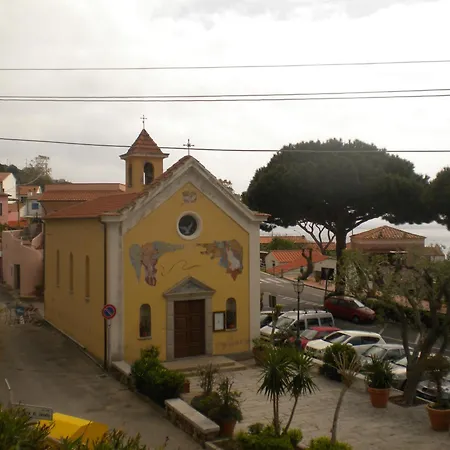 Casa Costa E Manfredi *