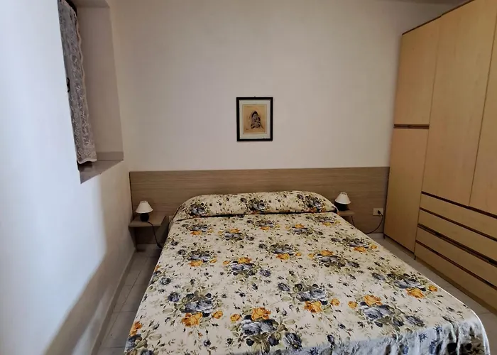 Casa Costa E Manfredi *